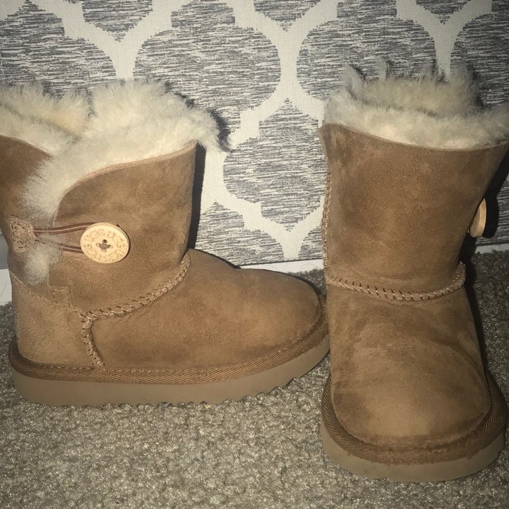 Toddler uggs